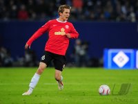 Fussball: 1. Bundesliga Saison 2010/2011: Mainz 05, BUNGERT am Ball