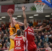 Basketball 1. Bundesliga 2012/2013:  Walter Tigers Tuebingen - Brose Baskets Bamberg