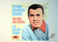 Fussball 1. Bundesliga: Die Erlebniswelt des FC Bayern Muenchen in der Allianz Arena