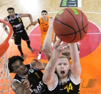 Basketball 2. Bundesliga  19/20: wiha Panthers Schwenningen - Tigers Tuebingen