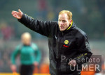Fussball Bundesliga: BVB, Trainer Sammer gestik