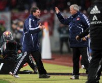Fussball 1. Bundesliga : Co Trainer Armin Reutershahn mit Trainer Dieter Hecking (v. li., 1 FC Nuernberg)