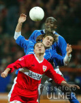Fussball 1. Bundesliga: Bochum - Stuttgart, Zweikampf