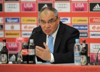 Fussball DFB Pokal 10/11 :  Trainer, Sportdirektor Felix Magath (FC Schalke 04)