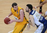 Basketball 1. Bundesliga  12/13:  Walter Tigers Tuebingen - EWE Baskets Oldenburg