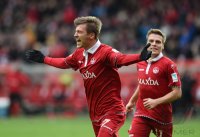 Fussball 2. BUNDESLIGA 15/16 : 1. FC Kaiserslautern - MSV Duisburg