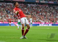 Fussball 1. Bundesliga Saison 2016/2017: FC Bayern Muenchen - SV Werder Bremen