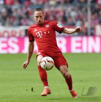 Fussball 1. Bundesliga Saison 15/16: FC Bayern Muenchen -  Eintracht Frankfurt