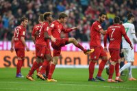 Fussball 1. Bundesliga Saison 15/16: FC Bayern Muenchen -  SV Werder Bemen