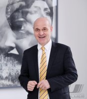 Prof. Dr. Peter Kremsner (Direktor Institut fuer Tropenmedizin UKT Tuebingen)