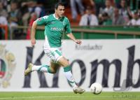 Fussball Champions League: Bremen, ALMEIDA Einzelaktion