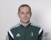 FUSSBALL WM 2014 Fototermin FIFA WM Schiedsrichter: Cuneyt CAKIR (Tuerkei)