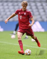 Fussball 1. Bundesliga Saison 21/22: Teampraesentation FC Bayern Muenchen
