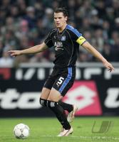 Fussball 1. Bundesliga: HSV, VAN BUYTEN Einzelaktion am Ball