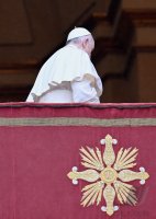 Rom; Papst Franziskus I. spricht den Urbi Et Orbi Segen