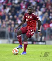 Fussball 1. Bundesliga Saison 21/22: FC Bayern Muenchen -  SC Freiburg