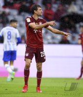 Fussball 1. Bundesliga Saison 21/22: FC Bayern Muenchen -  Hertha BSC Berlin