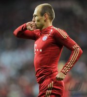 Fussball 1. Bundesliga, Saison 2011/2012:  JUBEL Arjen Robben (FC Bayern Muenchen)