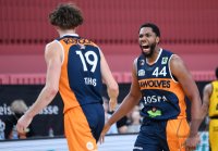 Basketball 2. Bundesliga  20/21: Tigers Tuebingen - Rostock Seawolves