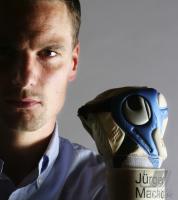 FUSSBALL Juergen MACHO (AUT)