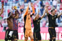 Fussball 1. Bundesliga Saison 21/22: FC Bayern Muenchen -  VfL Bochum