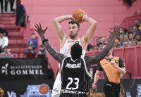 Basketball 2. Bundesliga 24/25: Tigers Tuebingen - Science City Jena