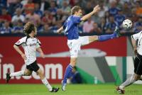 Fussball 1. Bundesliga: Schalke - Bielefeld, Tor zum 2:1.
