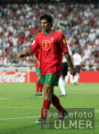 Fussball INTERNATIONAL  EURO 2004  Portugal - England im Stadion da Luz in Lissabon 24.06.2004