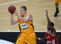 Basketball 1. Bundesliga 2012/2013:  Walter Tigers Tuebingen - Brose Baskets Bamberg