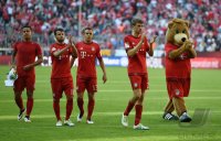 Fussball 1. Bundesliga  Saison 2015/2016: FC Bayern Muenchen - Borussia Moenchengladbach