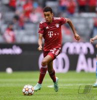 Fussball Audi Football Summit 2021 FC Bayern Muenchen - SSC Neapel