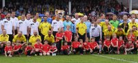 Fussball / Promi-Benefizfu&Atilde;ballspiel in Tuebingen