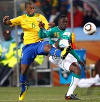 FUSSBALL WM 2010,  VORRUNDE: Brasilien - Elfenbeinkueste