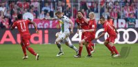Fussball 1. Bundesliga  Saison 2015/2016: FC Bayern Muenchen - Borussia Moenchengladbach