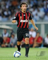 FUSSBALL INTERNATIONAL, AC Mailand: PIRLO Einzelaktion