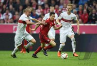 Fussball 1. Bundesliga Saison 15/16: FC Bayern Muenchen - VfB Stuttgart