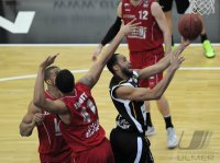 Basketball  1. Bundesliga  11/12  Walter Tigers Tuebingen -s.Oliver Baskets Wuerzburg