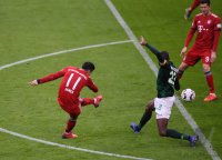 Fussball 1. Bundesliga Saison 18/19: FC Bayern Muenchen - VfL Wolfsburg