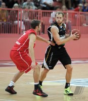 Basketball 1. Bundesliga 2011/2012:  Walter Tigers Tuebingen - LTG Giessen