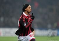 FUSSBALL  International CHL 09/10 : JUBEL RONALDINHO (AC Mailand )