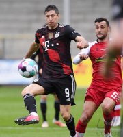 Fussball 1. Bundesliga Saison 20/21: SC Freiburg - FC Bayern Muenchen