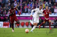 Fussball 1. Bundesliga Saison 21/22: FC Bayern Muenchen -  TSG 1899 Hoffenheim