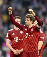 Fussball 1. Bundesliga Saison 21/22: FC Bayern Muenchen - SpVgg Greuther Fuerth