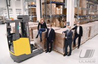 Uebergabe Corona-Schnelltests an Tuebingens Oberbuergermeister Palmer (Die Gruenen) und DRK-Kreisvorsitzende  Dr. Federle