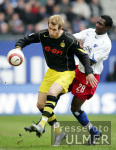 Fussball 1. Bundesliga: Hamburg - Dortmund, Zweikampf