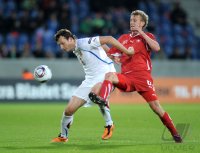 Fussball U21-EURO 2011 Halbfinale:  Libor Kozak (li, Tschechische Republik) gegen Fabian Lustenberger (re, Schweiz)