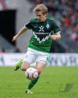 Fussball, 1. Bundesliga, Saison 2010/2011: Bremen, MARIN am Ball