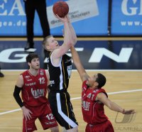 Basketball  1. Bundesliga  11/12  Walter Tigers Tuebingen -s.Oliver Baskets Wuerzburg