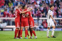 Fussball 1. Bundesliga Saison 17/18: FC Bayern Muenchen - SC Freiburg