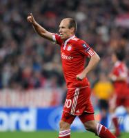 FUSSBALL  International CHL 09/10: FC Bayern  Muenchen - Olympique Lyon